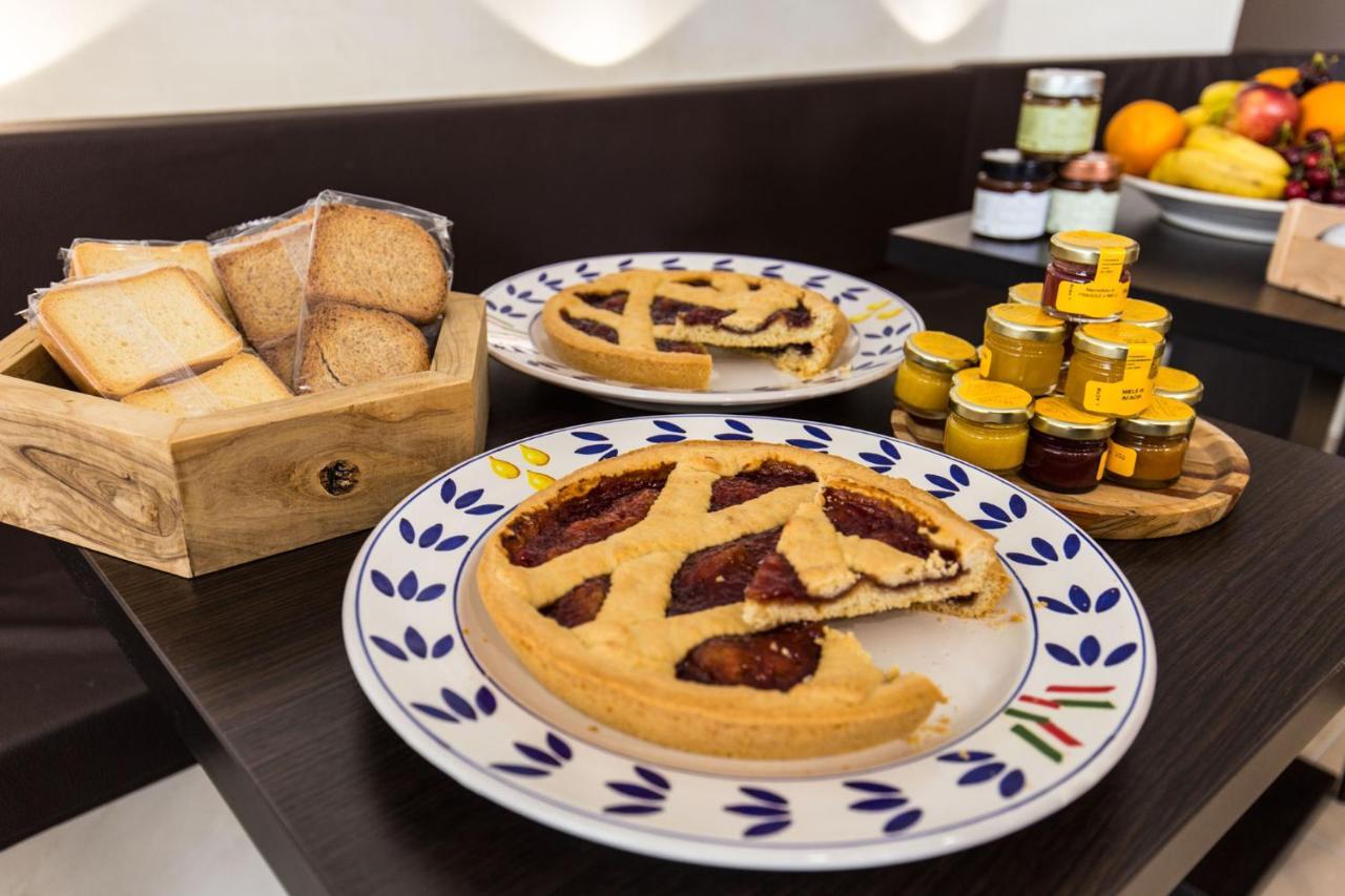Honey Spa Ripacandida 外观 照片